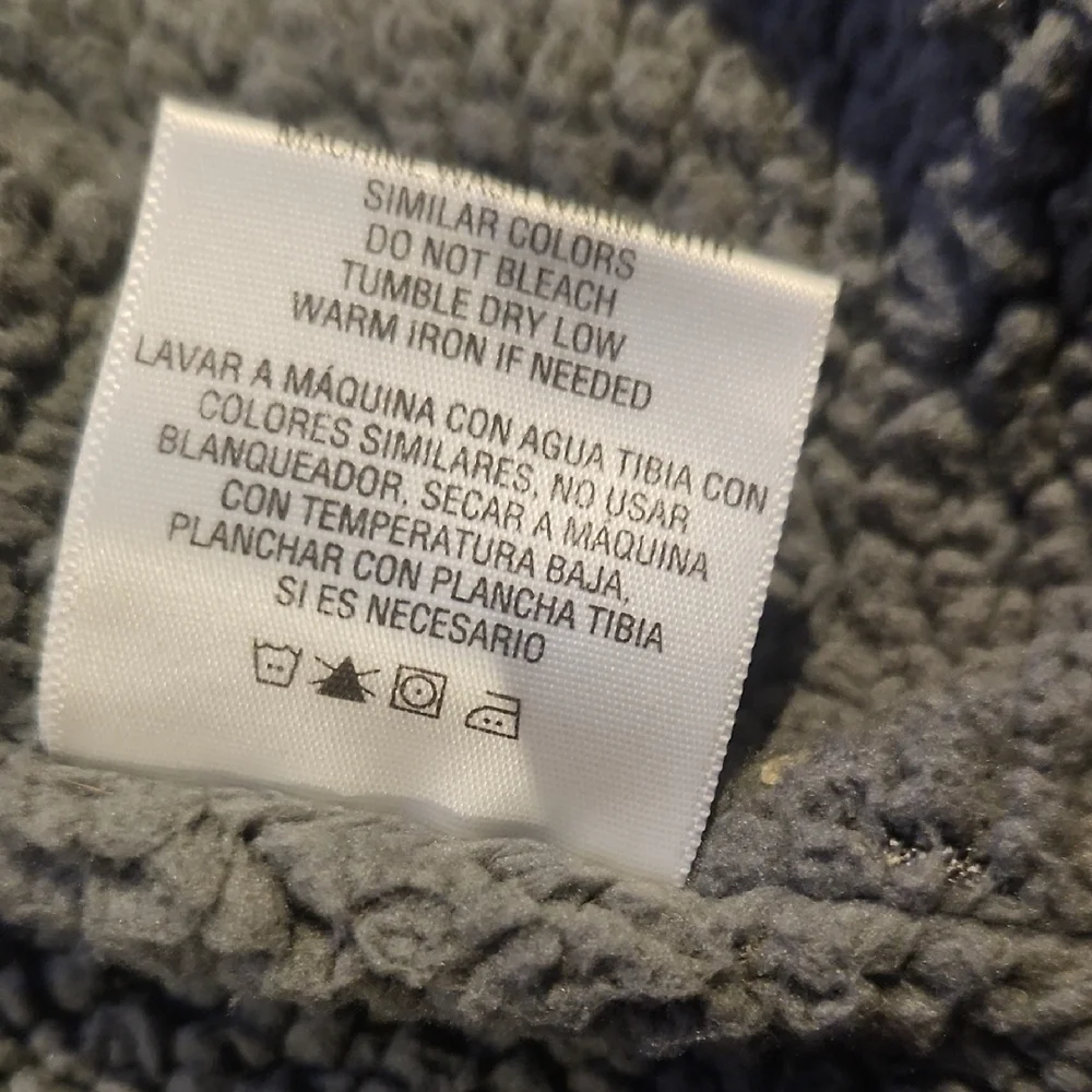Basic Editions Men's Gray Heavy Zip-Up Hoodie